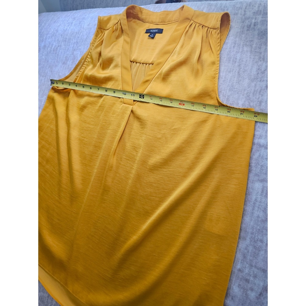 Alfani Womens Sleeveless V-Neck Blouse Mustard Yellow Soft Satin Top XL - Picture 5 of 8